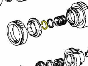 _ R-Series Snap Ring On Main Shaft At 1/2 Hub